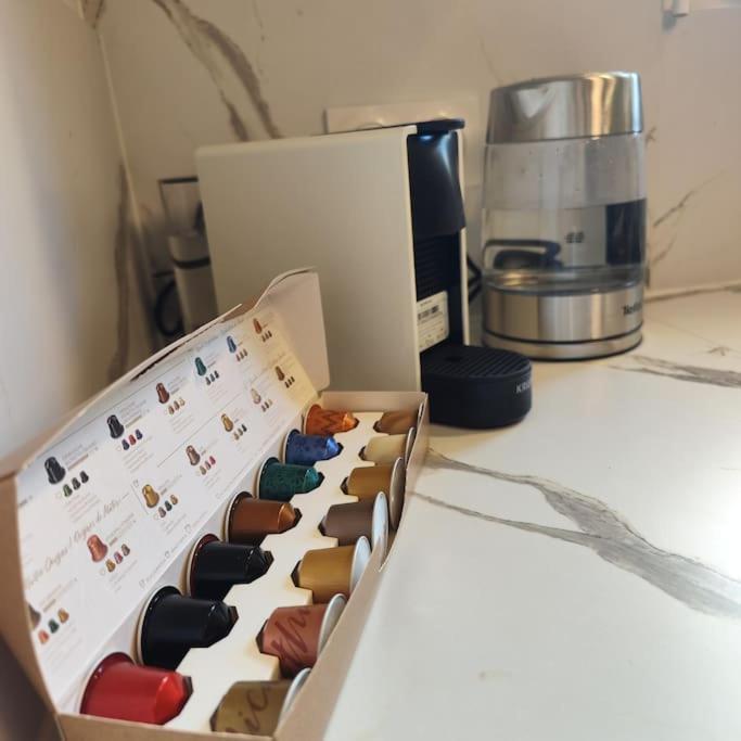 Superbe Cosy Duplex Appartement T3 Charpenne Tete D'Or Avec Parking Prive Gratuit Villeurbanne Eksteriør billede