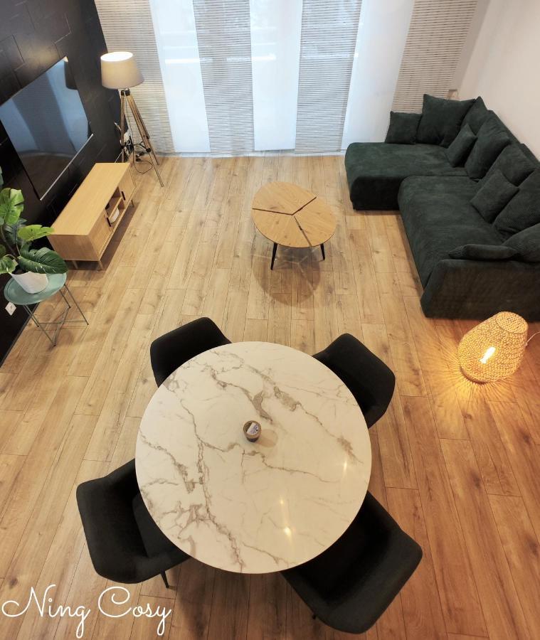 Superbe Cosy Duplex Appartement T3 Charpenne Tete D'Or Avec Parking Prive Gratuit Villeurbanne Eksteriør billede